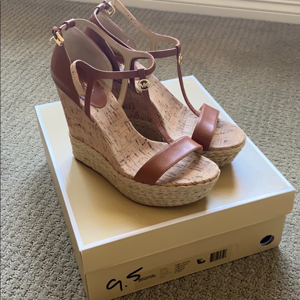 Brand new Michael Kors wedges size 9.5